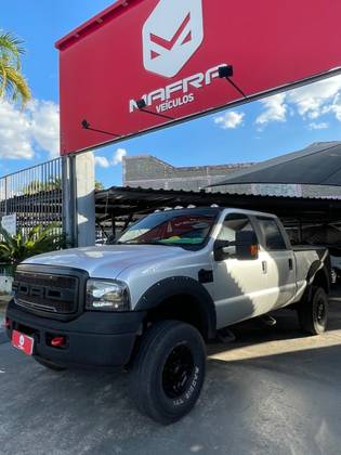 FORD F-250 3.9 XLT MAX POWER 4X4 CS DIESEL 2P MANUAL